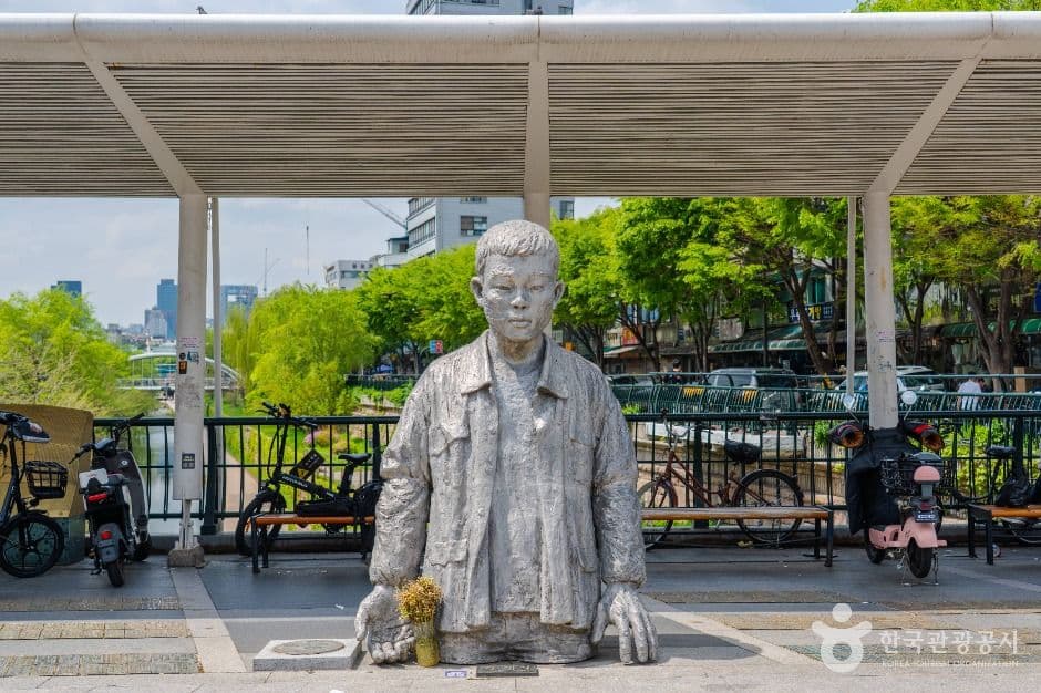 전태일동상