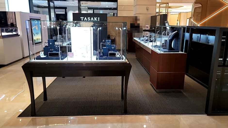 Tasaki - Hyundai Department Store Apgujeong Main Branch [Tax Refund Shop](타사키 현대백화점 압구정본점)