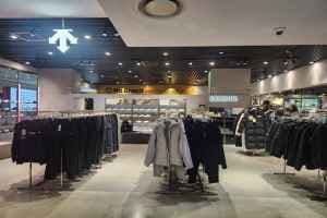 Descente - Mario Outlet Building 3 Branch [Tax Refund Shop] (데상트 마리오아울렛 3관점)