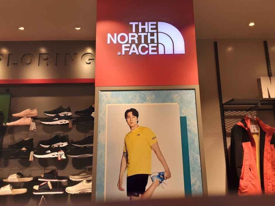 노스페이스화이트라벨 AK플라자 원주점