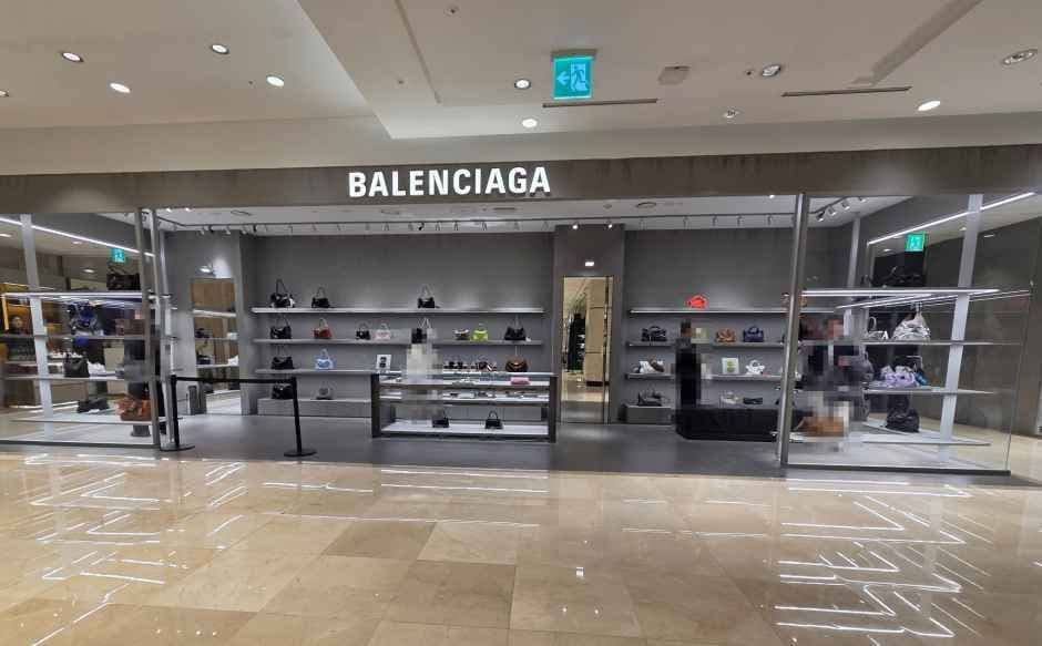 Balenciaga - Lotte Department Store Main Branch [Tax Refund Shop](발렌시아가 롯데백화점 본점)