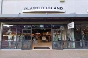 PLASTIC ISLAND - Shinsegae Simon Premium Outlets Paju Branch [Tax Refund Shop](플라스틱아일랜드 신세계사이먼프리미엄아울렛 파주점)