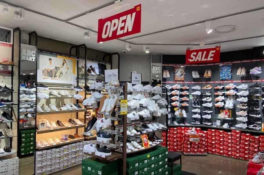 ABC마트 SE 뉴코아아울렛 부천점