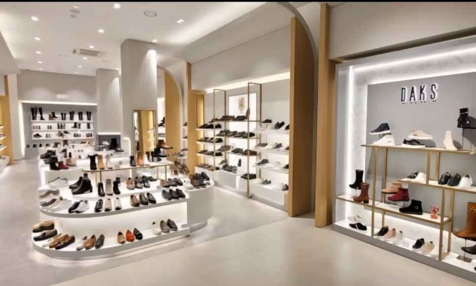 Daks Shoes - Hyundai Premium Outlets Songdo Branch [Tax Refund Shop](닥스구두 현대프리미엄아울렛 송도점)