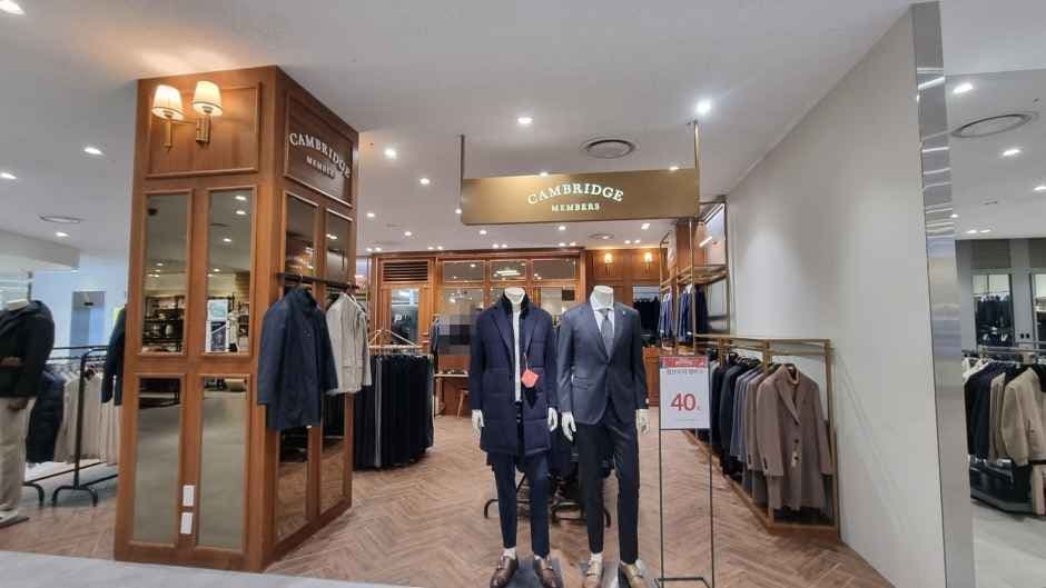 Cambridge - Lotte Mall Jinju Branch [Tax Refund Shop] (캠브리지 롯데몰 진주점)