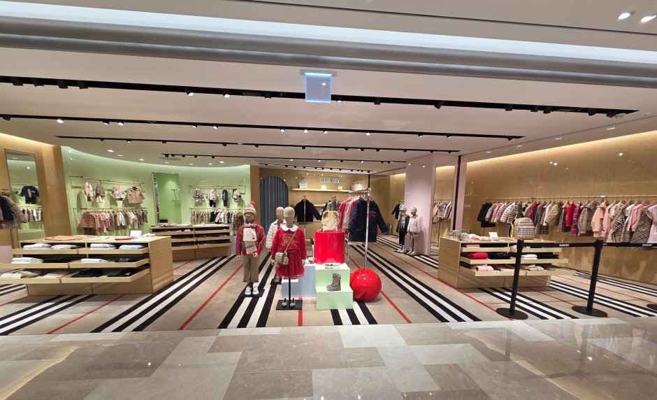 Burberry Kids - Lotte Department Store Main Branch [Tax Refund Shop](버버리칠드런 롯데백화점 본점)