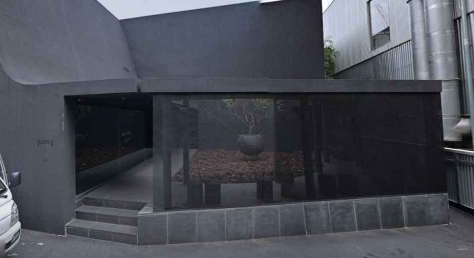 JUUN.J Dosan Flagship Store[Tax Refund Shop](준지 도산 플래그십 스토어)