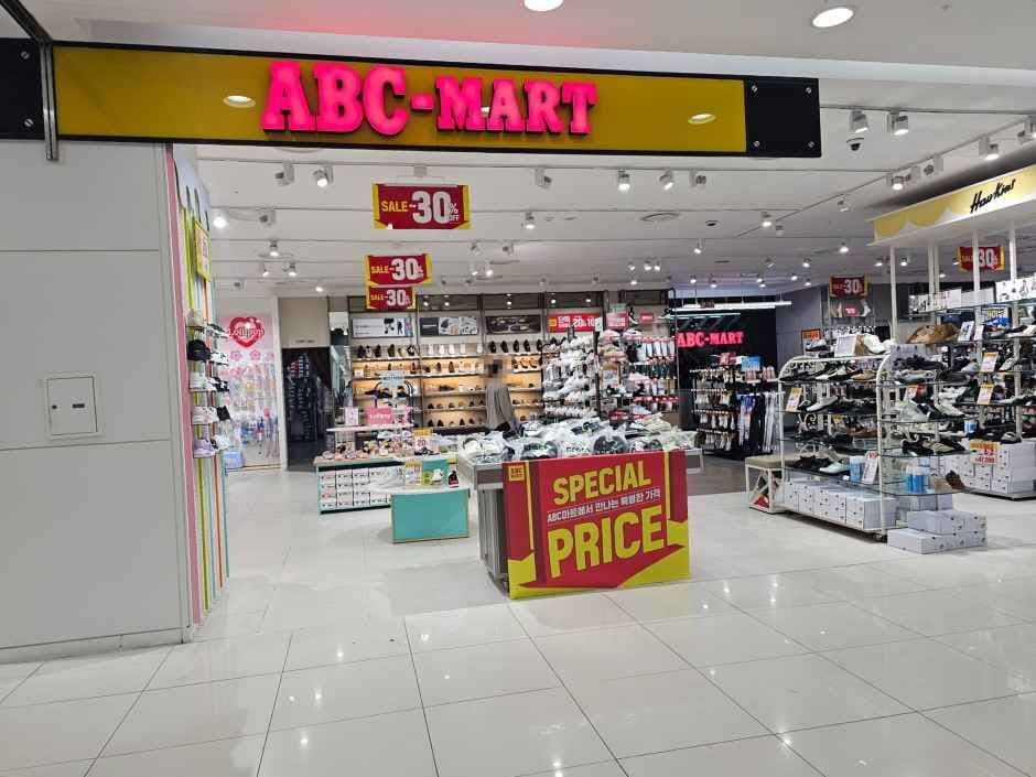 ABC마트 ST 모다아울렛 인천점