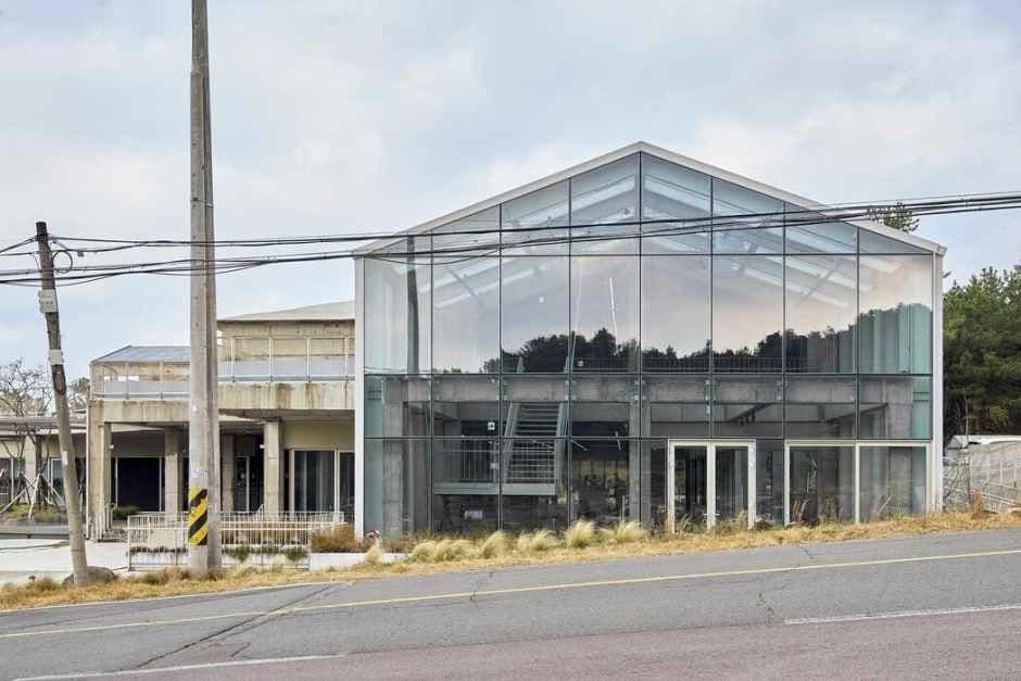 Heights Jeju [Tax Refund Shop](하이츠 제주)