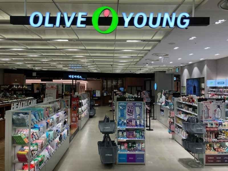 Olive Young - CJ CheilJedang Center Branch [Tax Refund Shop](올리브영 제일제당센터점)