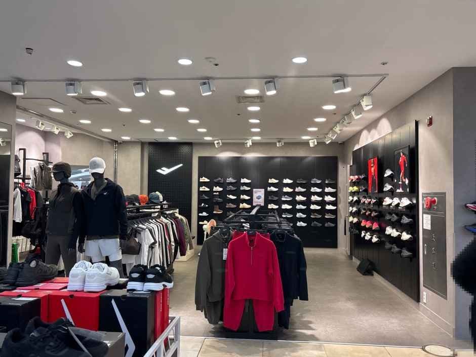 PRO-SPECS Save Zone Haeundae Branch [Tax Refund Shop](프로스펙스 세이브존 해운대점)