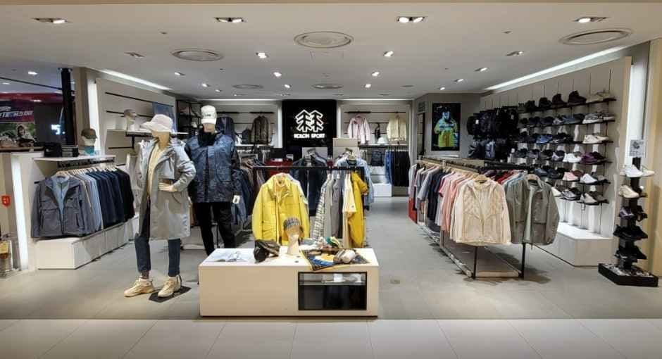 Kolon Sport - Lotte Department Store Ilsan Branch [Tax Refund Shop] (코오롱스포츠 롯데백화점 일산점)