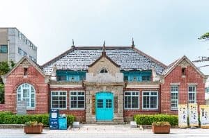 Former Main Building of the Gunsan Customs (옛 군산세관)