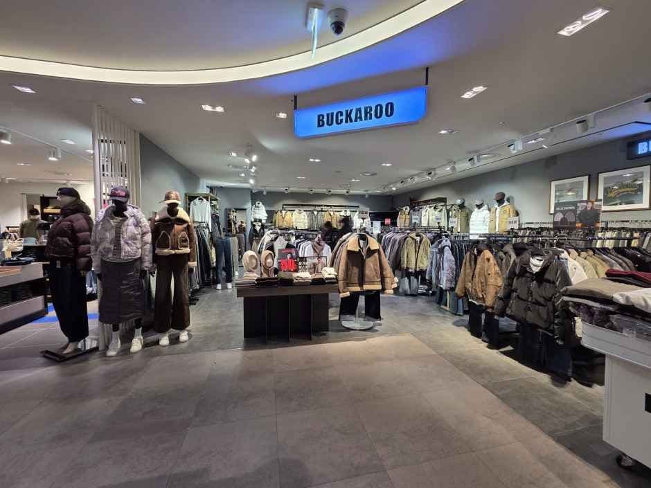 Buckaroo - Hyundai Outlets Dongdaemun Branch [Tax Refund Shop](버커루 현대아울렛 동대문점)