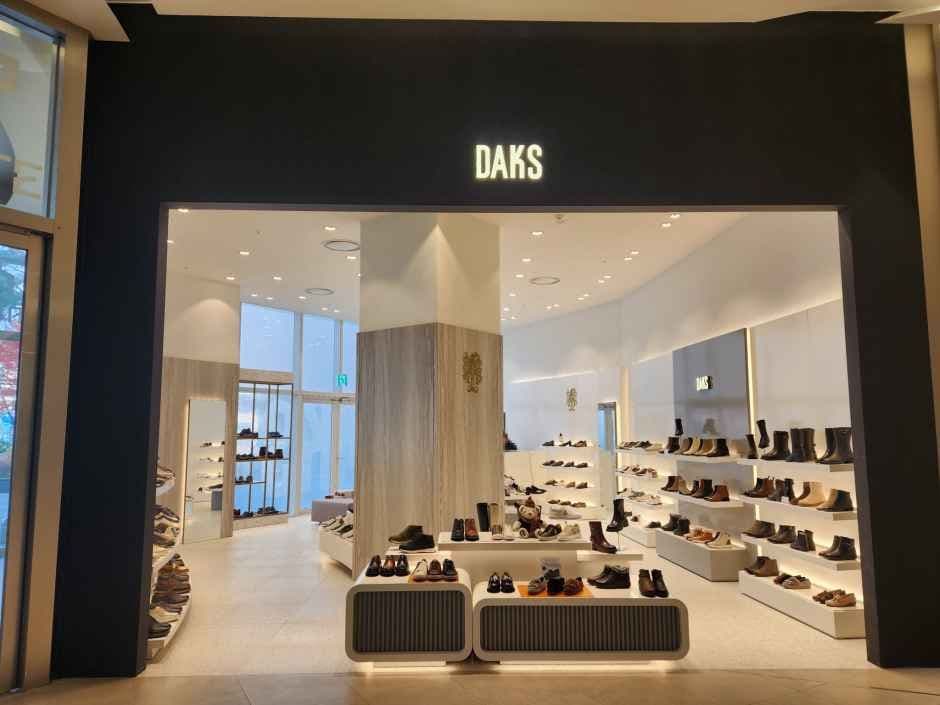 DAKS Shoes - Time Villas Suwon Branch [Tax Refund Shop](닥스구두 타임빌라스 수원점)