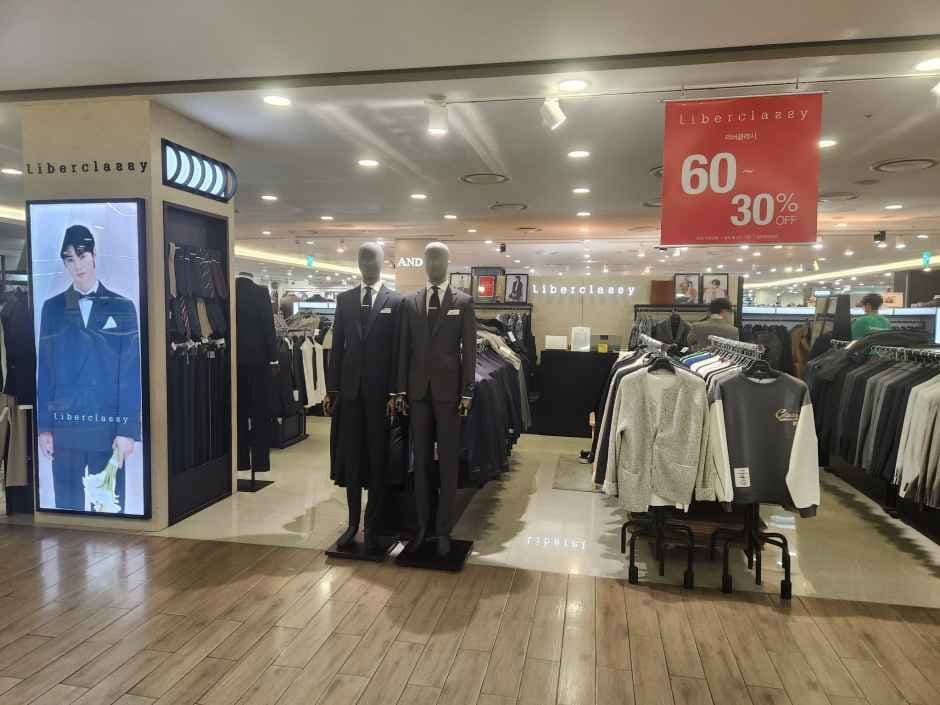 Liberclassy - Mario Outlet Building 1 Branch [Tax Refund Shop] (리버클래시 마리오아울렛 1관점)