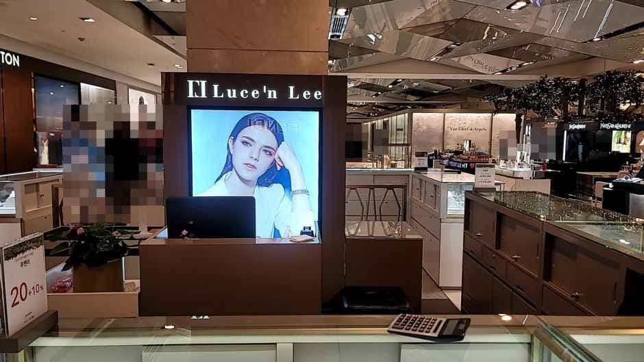 Lucenlee - Hyundai Department Store Apgujeong Main Branch [Tax Refund Shop] (루첸리 현대백화점 압구정본점)