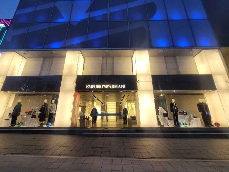 Emporio Armani Cheongdam Store [Tax Refund Shop](엠포리오아르마니 청담전문점)