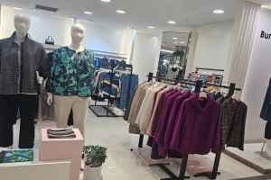 Burda Moon - MODA Outlet Bupyeong Branch [Tax Refund Shop](부르다문 모다아울렛 부평점)