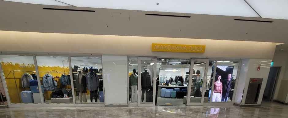Mandarina Duck - Starfield COEX Mall Branch [Tax Refund Shop] (만다리나덕 스타필드 코엑스몰점)