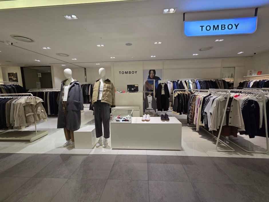 Tomboy - Hyundai Outlets Dongdaemun Branch [Tax Refund Shop](톰보이 현대아울렛 동대문점)