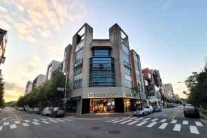 Kolon Sport Jeonju New Town Branch [Tax Refund Shop](코오롱스포츠 전주신도시점)