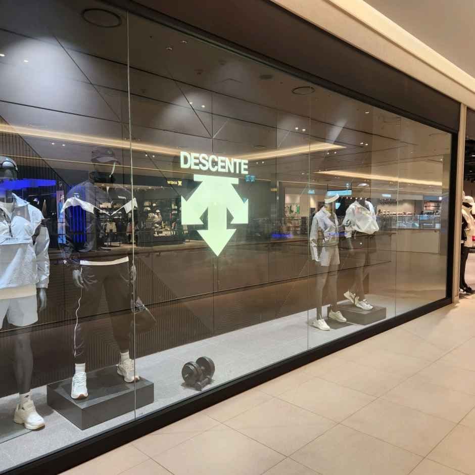 DESCENTE - Hyundai Premium Outlets Daejeon Branch [Tax Refund Shop] (데상트 현대프리미엄아울렛 대전점)