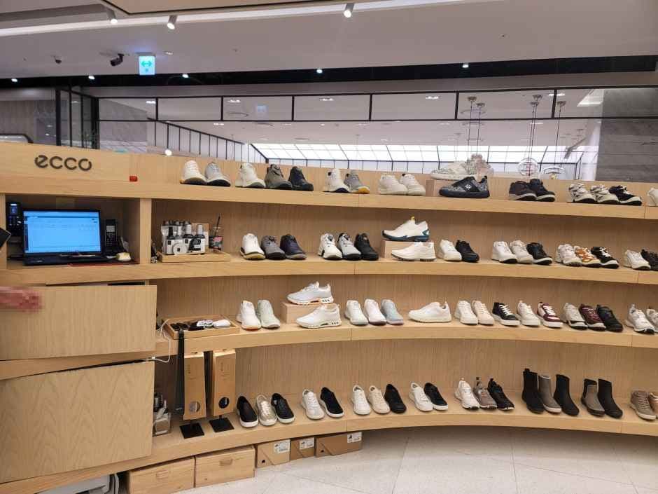 ecco - Hyundai Department Store Trade Center Branch [Tax Refund Shop] (에코 현대백화점 무역센터점)