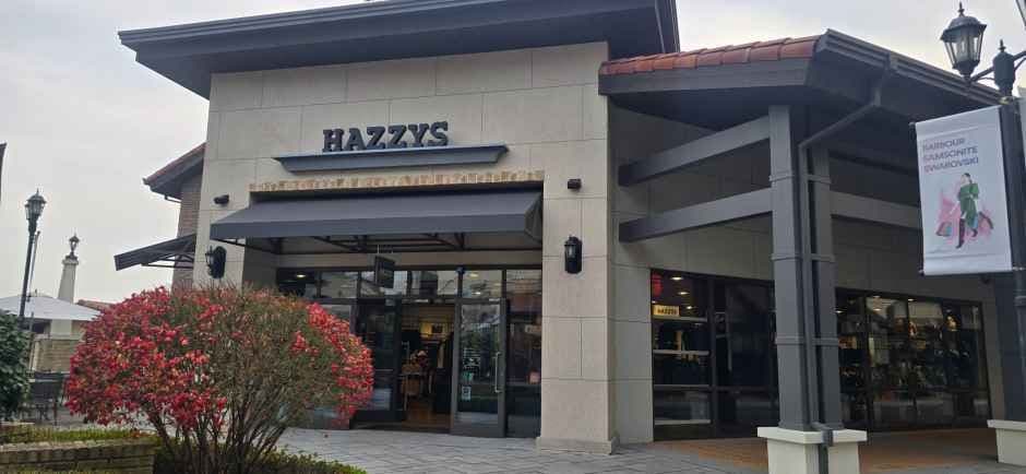 Lf Hazzys - Shinsegae Simon Premium Outlet Busan Branch [Tax Refund Shop] (해지스 신세계사이먼프리미엄아울렛 부산점)