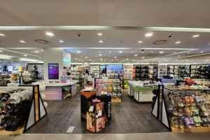 Crocs - Hyundai Outlets Gasan Branch [Tax Refund Shop] (크록스 현대아울렛 가산점)