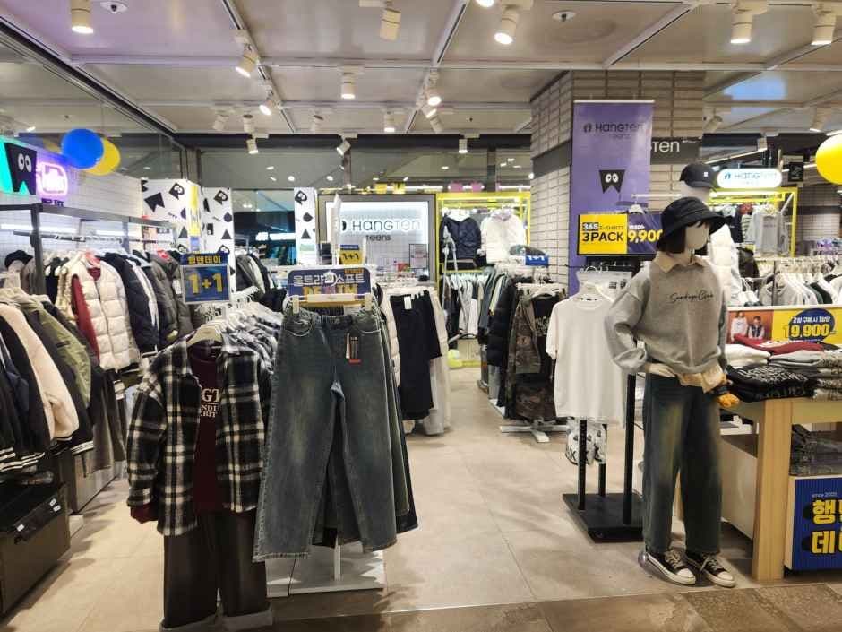 Hangten Teens NC Singuro Branch [Tax Refund Shop](행텐틴즈 NC 신구로점)