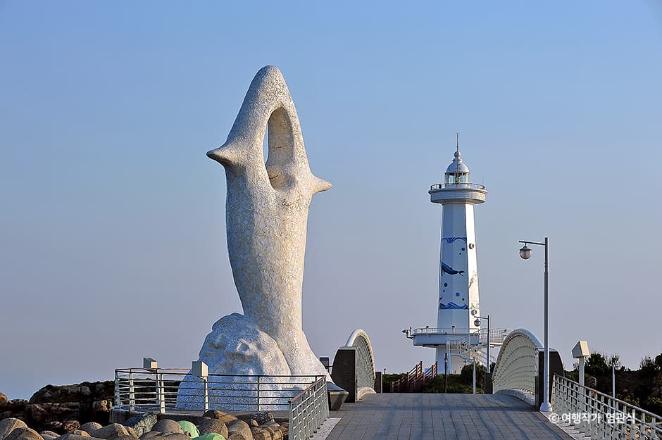 방어진항