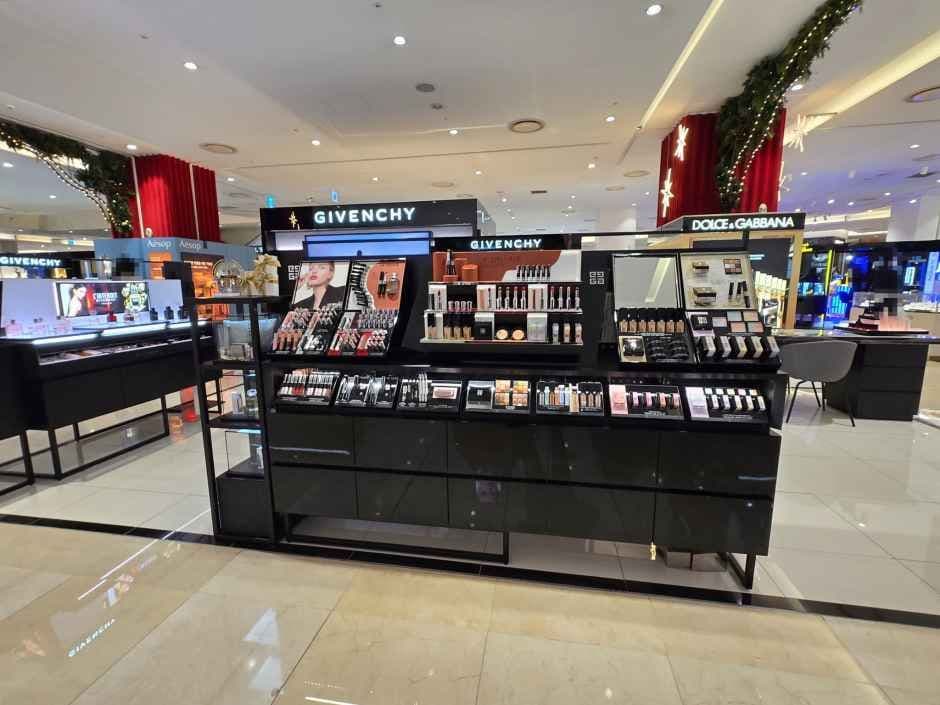 Givenchy - Lotte Department Store Jamsil Branch [Tax Refund Shop](지방시 롯데백화점 잠실점)