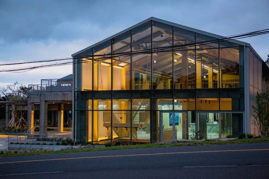 하우스오브레퓨즈