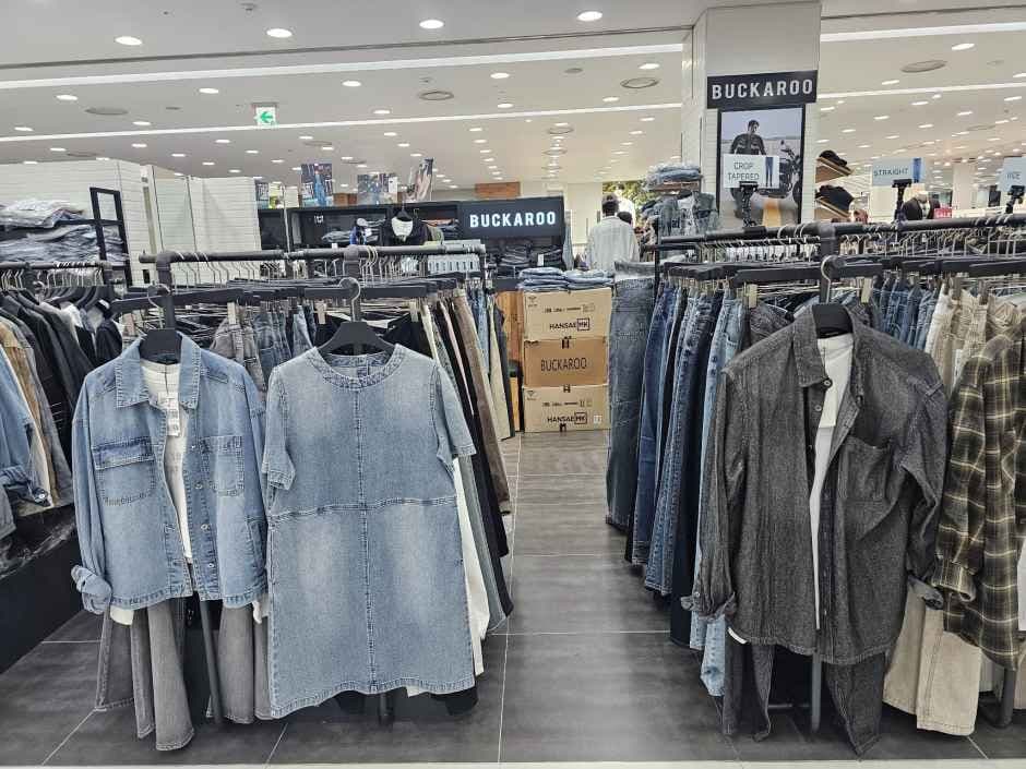 Buckaroo - MODA Outlet Incheon Branch [Tax Refund Shop]  (버커루 모다아울렛 인천점)(버커루 모다아울렛 인천점)