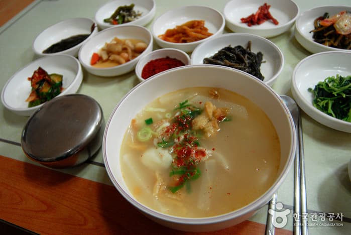 백담산촌식당