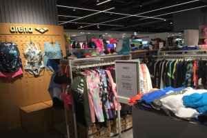 Arena - Hyundai Outlet Garden Five Branch [Tax Refund Shop] (아레나 현대아울렛 가든파이브점)