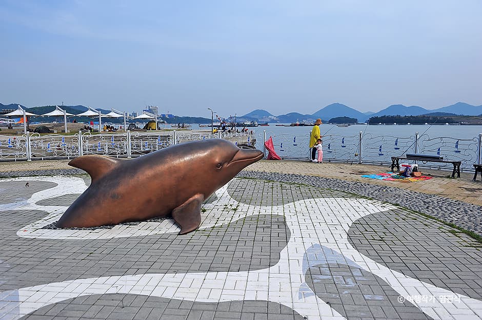 국동항수변공원