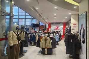 블랙야크 마리오아울렛 2관점