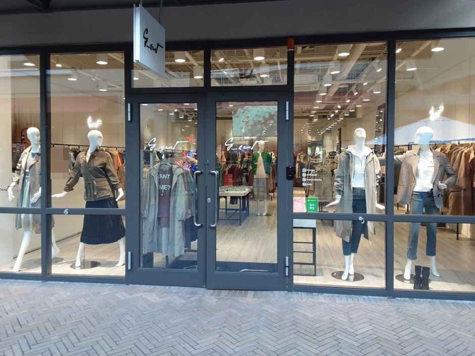 SI G-Cut - Shinsegae Simon Premium Outlets Busan Branch [Tax Refund Shop](지컷 신세계사이먼프리미엄아울렛 부산점)