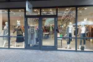 SI G-Cut - Shinsegae Simon Premium Outlets Busan Branch [Tax Refund Shop](지컷 신세계사이먼프리미엄아울렛 부산점)