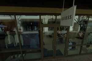 Guess Jeans - Shinsegae Simon Premium Outlet Busan Branch [Tax Refund Shop] (게스진 신세계사이먼프리미엄아울렛 부산점)