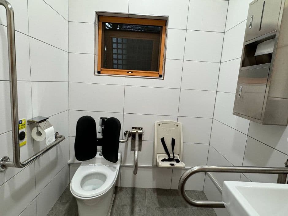 Photo 17