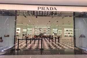 Prada - Shinsegae Department Store Uijeongbu Branch [Tax Refund Shop](프라다 신세계백화점 의정부점)