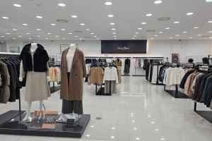 Izzat Baba - MODA Outlet Incheon Branch [Tax Refund Shop]  (아이잗바바 모다아울렛 인천점)(아이잗바바 모다아울렛 인천점)