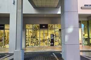 Daks Shoes - Lotte Premium Outlets Gimhae Branch [Tax Refund Shop](닥스구두 롯데프리미엄아울렛 김해점)