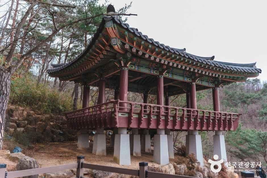 임경대