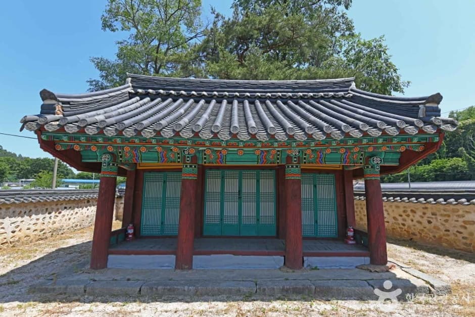 조헌사당(표충사)