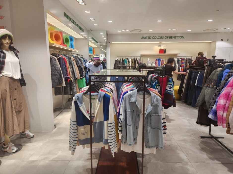 Benetton - Mario Outlet Building 1 Branch [Tax Refund Shop] (베네통 마리오아울렛 1관점)