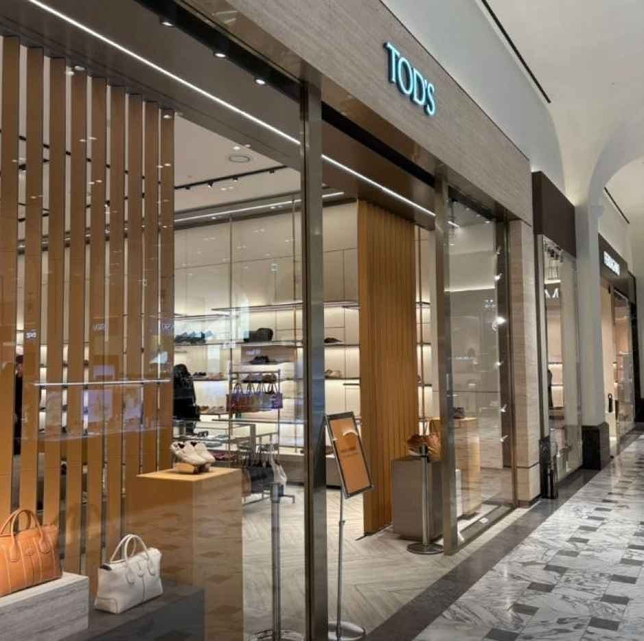 Tod’S - Shinsegae Art & Science Branch [Tax Refund Shop] (토즈 대전신세계 Art&Science점)